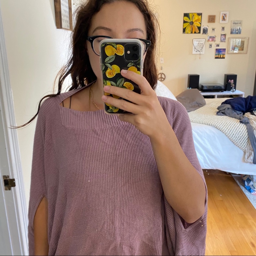 Lululemon Poncho - Picture 2 of 5